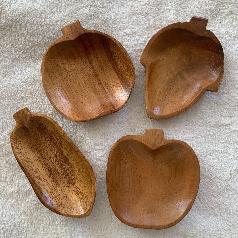 Vintage Monkey Pod Candy Nut Bowls Set of 4